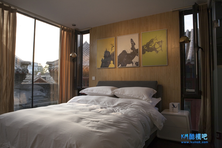 center_room-1.jpg